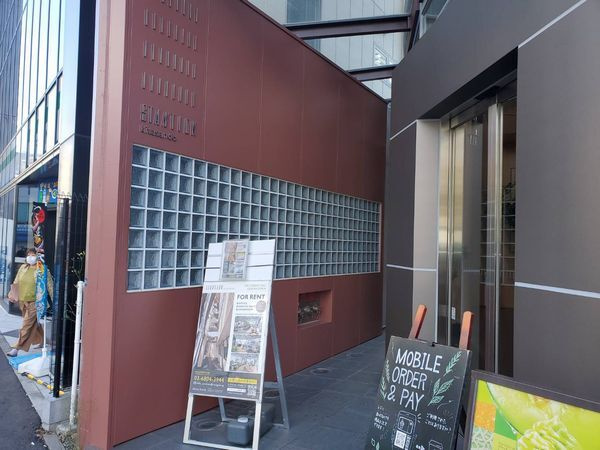 造作デッキ用の鉄骨下地　石貼仕上