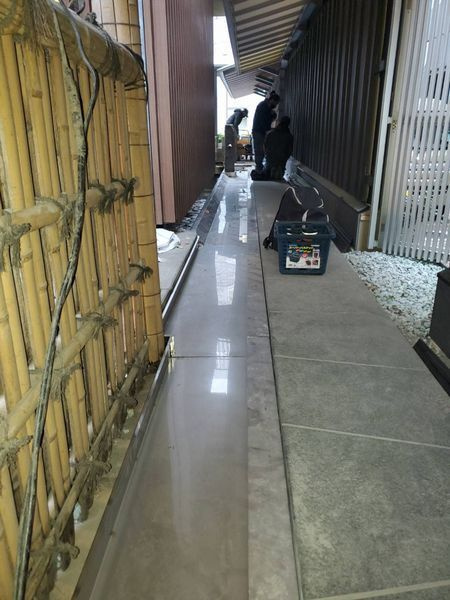水盤用のステンレス下地　石貼仕上